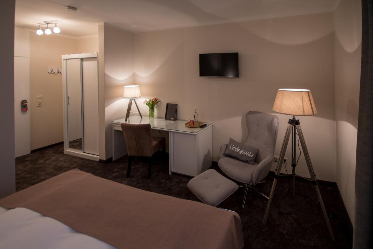 Hotel Stadt Aurich Bagian luar foto