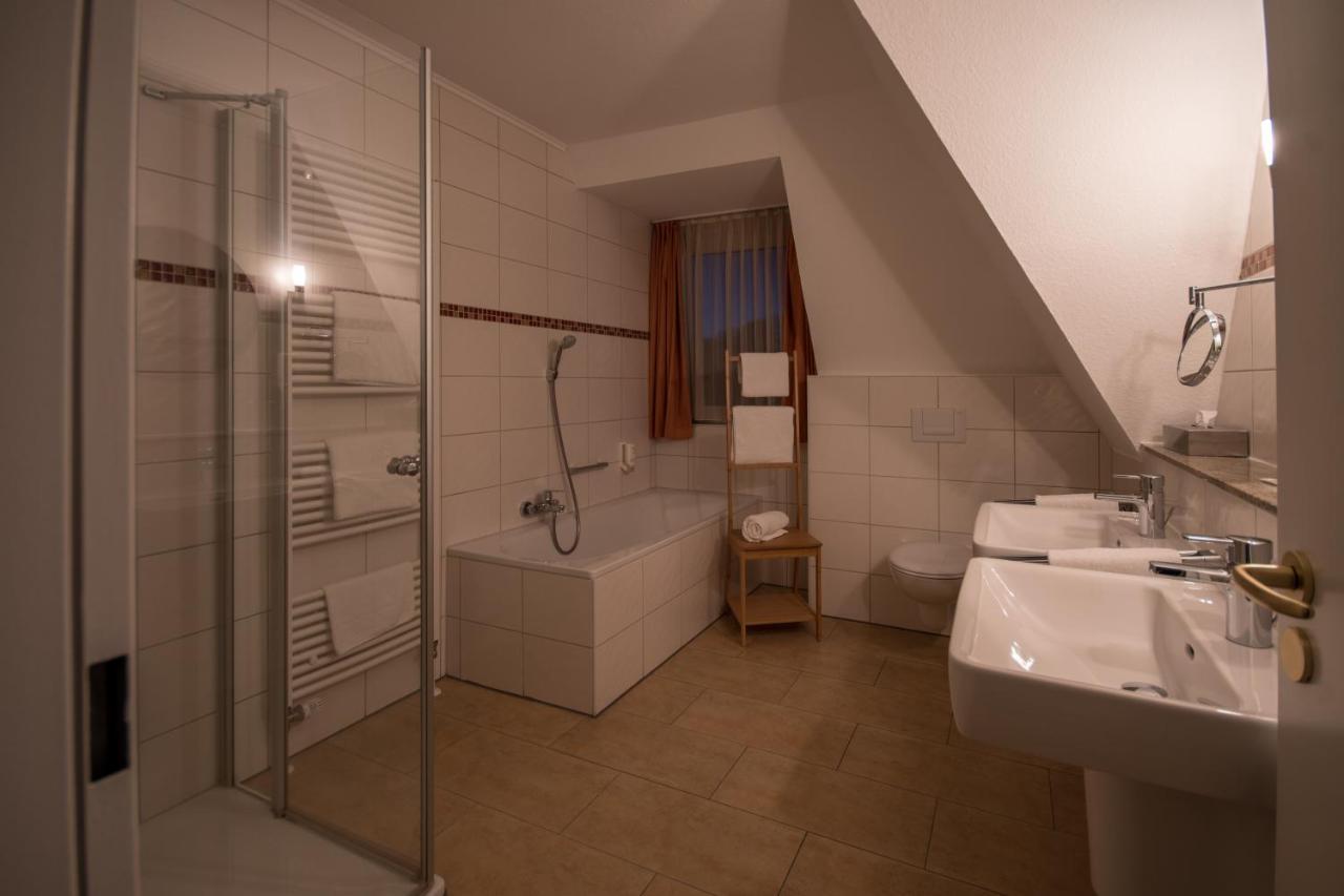 Hotel Stadt Aurich Bagian luar foto